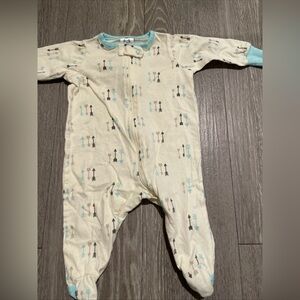 Gerber Cream and Blue Arrow Print Footie